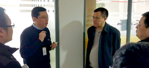 石家莊市新華區(qū)區(qū)長及相關領導考察慰問區(qū)互聯(lián)網(wǎng)大廈園企業(yè)